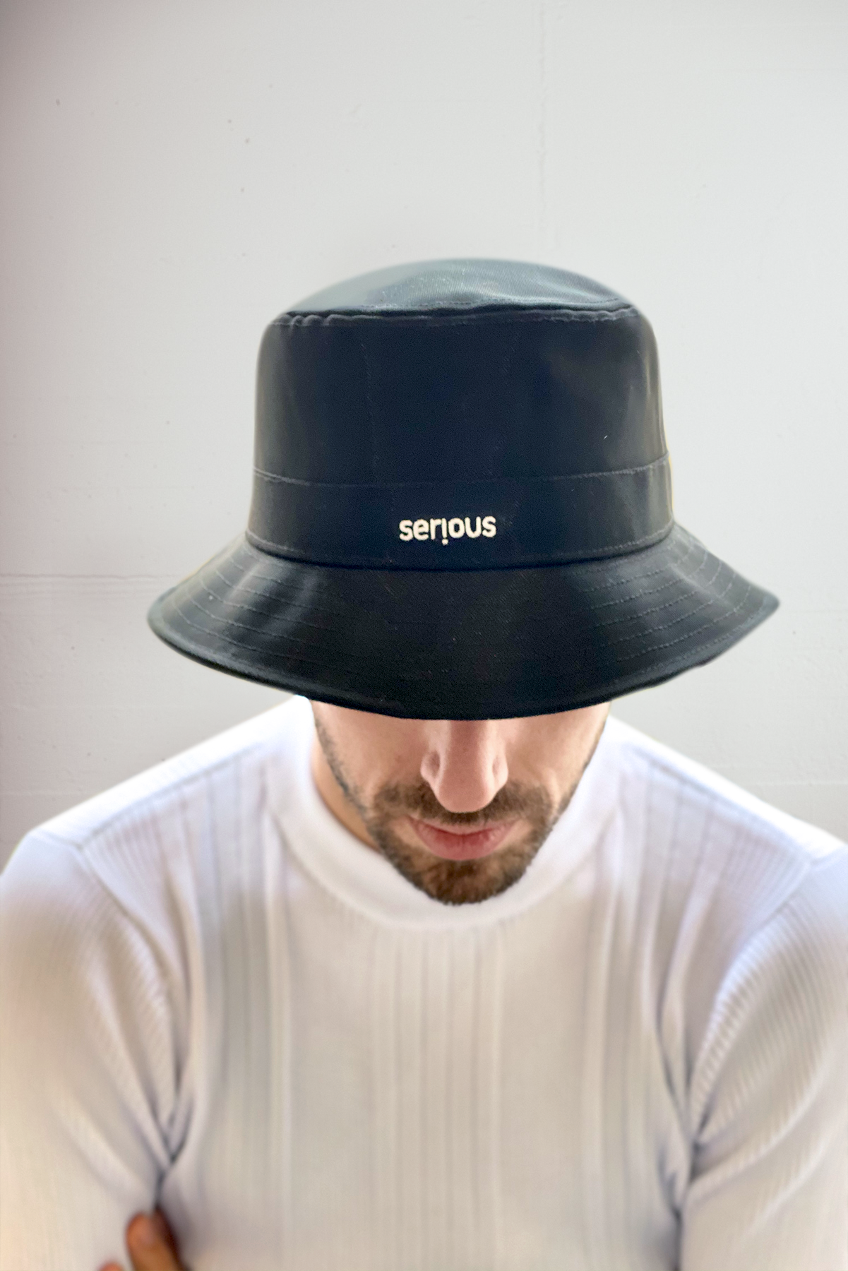 Serious Spinhat | black