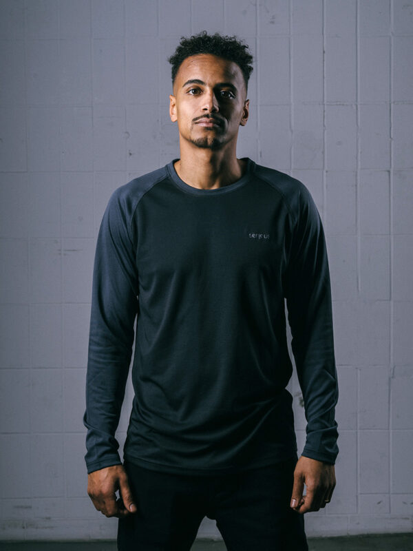 Serious Perform Longsleeve – anthracite