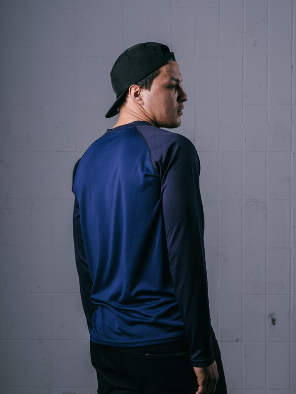 Serious Perform Longsleeve – navy